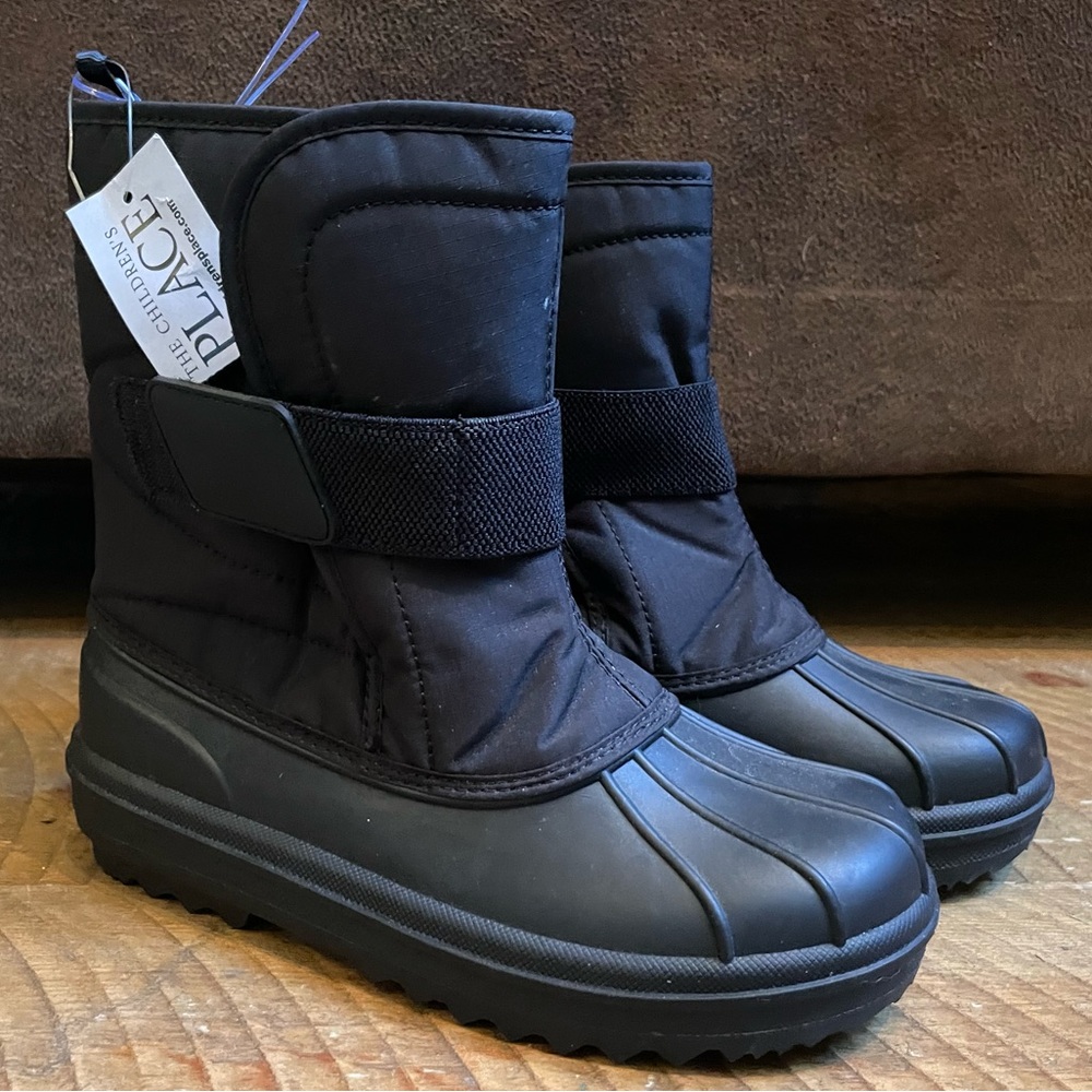 NWT The Children’s Place Winter Snow Boots Size 3